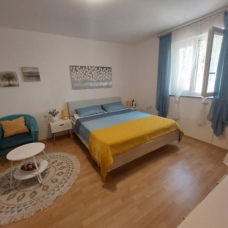 Apartmani Anica Risika Buitenkant foto