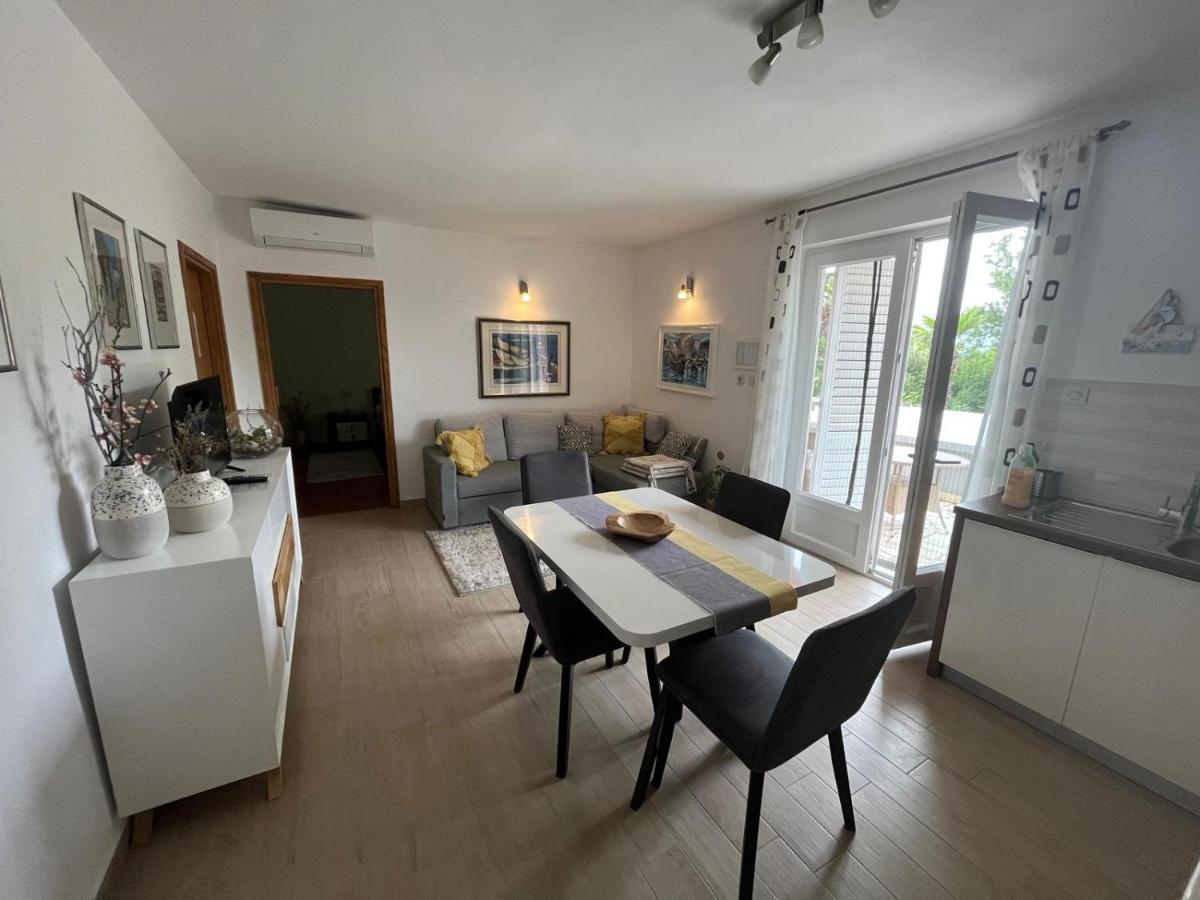 Apartmani Anica Risika Buitenkant foto