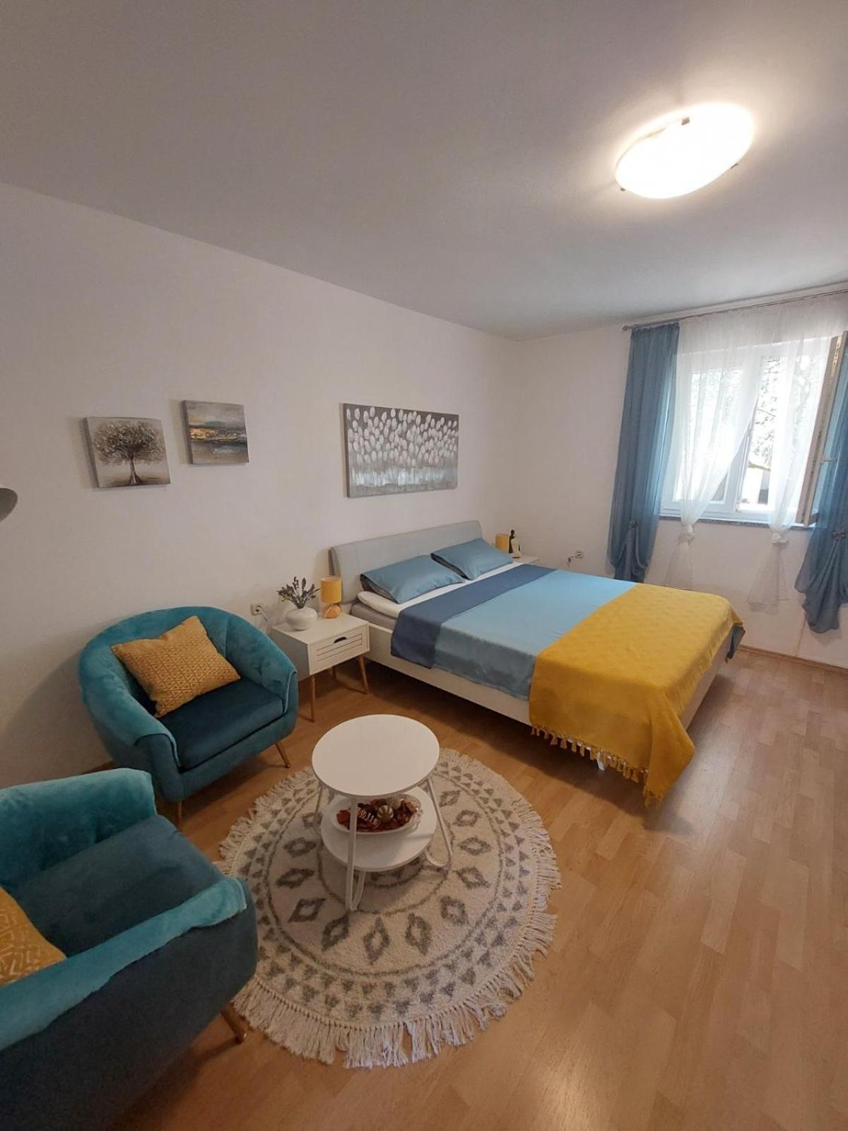 Apartmani Anica Risika Buitenkant foto