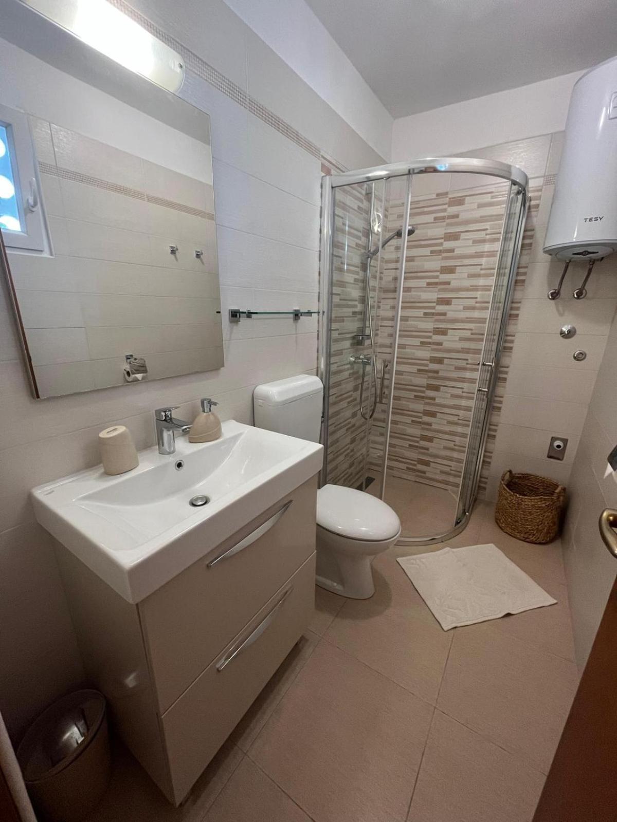 Apartmani Anica Risika Buitenkant foto
