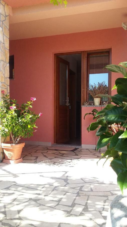 Apartmani Anica Risika Buitenkant foto